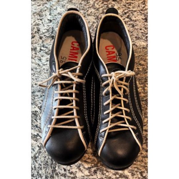 Camper Other - CAMPER TONAL STITCH LEATHER LOW TOP SHOES